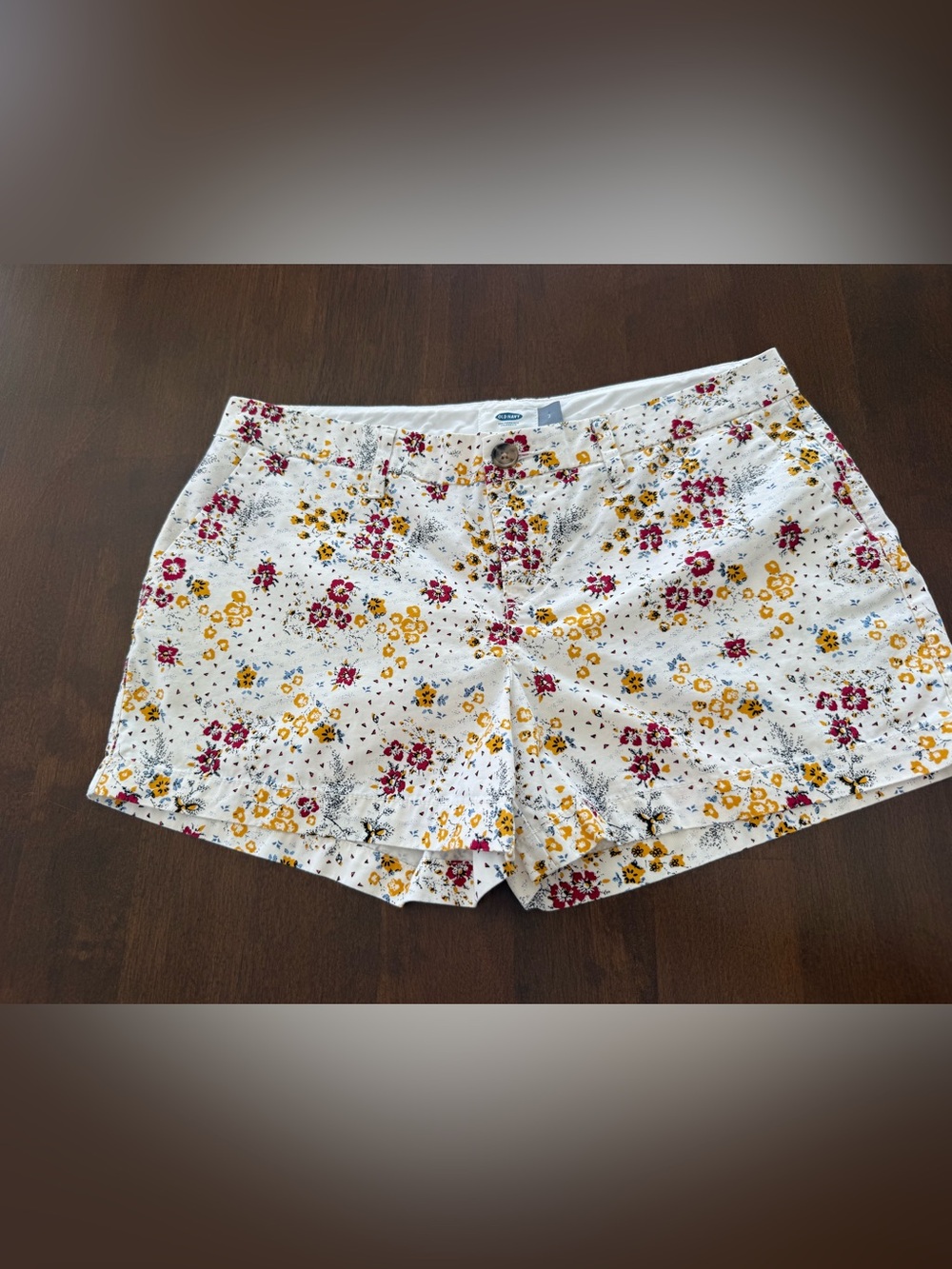 Old Navy Floral Print Cotton Shorts Size 2